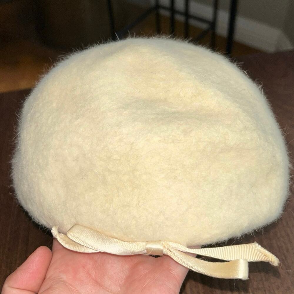 Vintage Women's Joseph Magnin Italy Hat Mad Men Bubble Cloche Hat